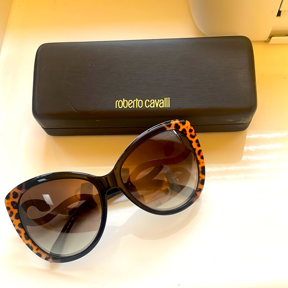 Roberto Cavalli sunglasses